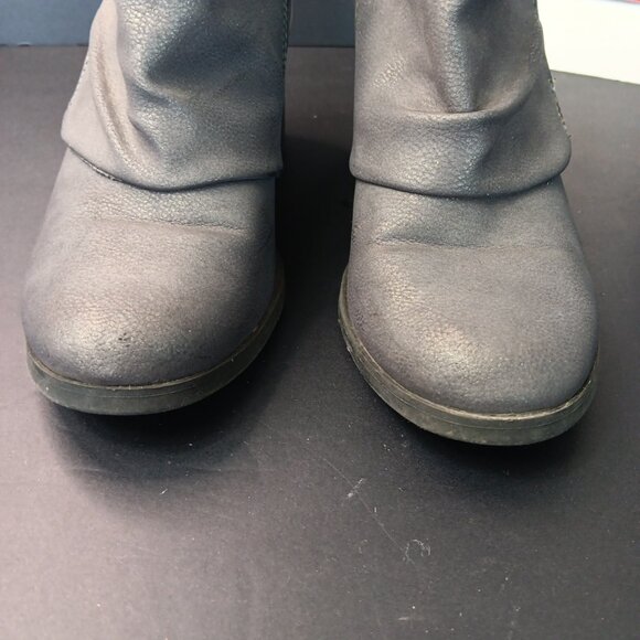 Sz 8 Blowfish Malibu Ankle Womens Heel Boots Read - Picture 4 of 14